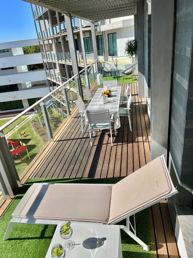 Superbe Appartement Spacieux Avec Terrasse Vue Piscine Vilamoura Eksteriør bilde