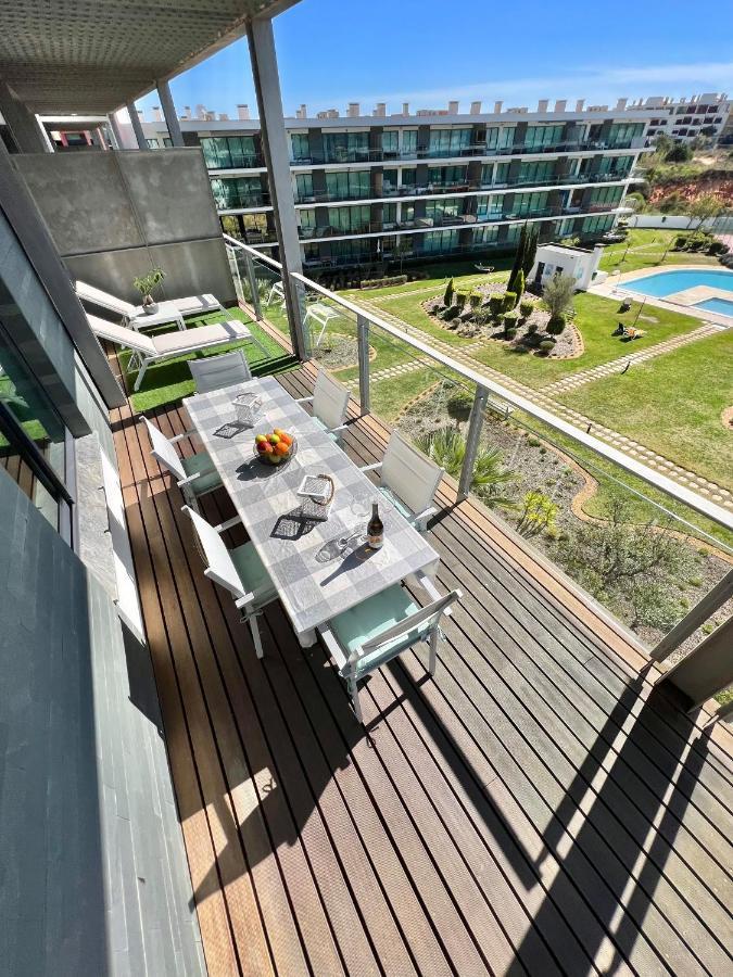 Superbe Appartement Spacieux Avec Terrasse Vue Piscine Vilamoura Eksteriør bilde